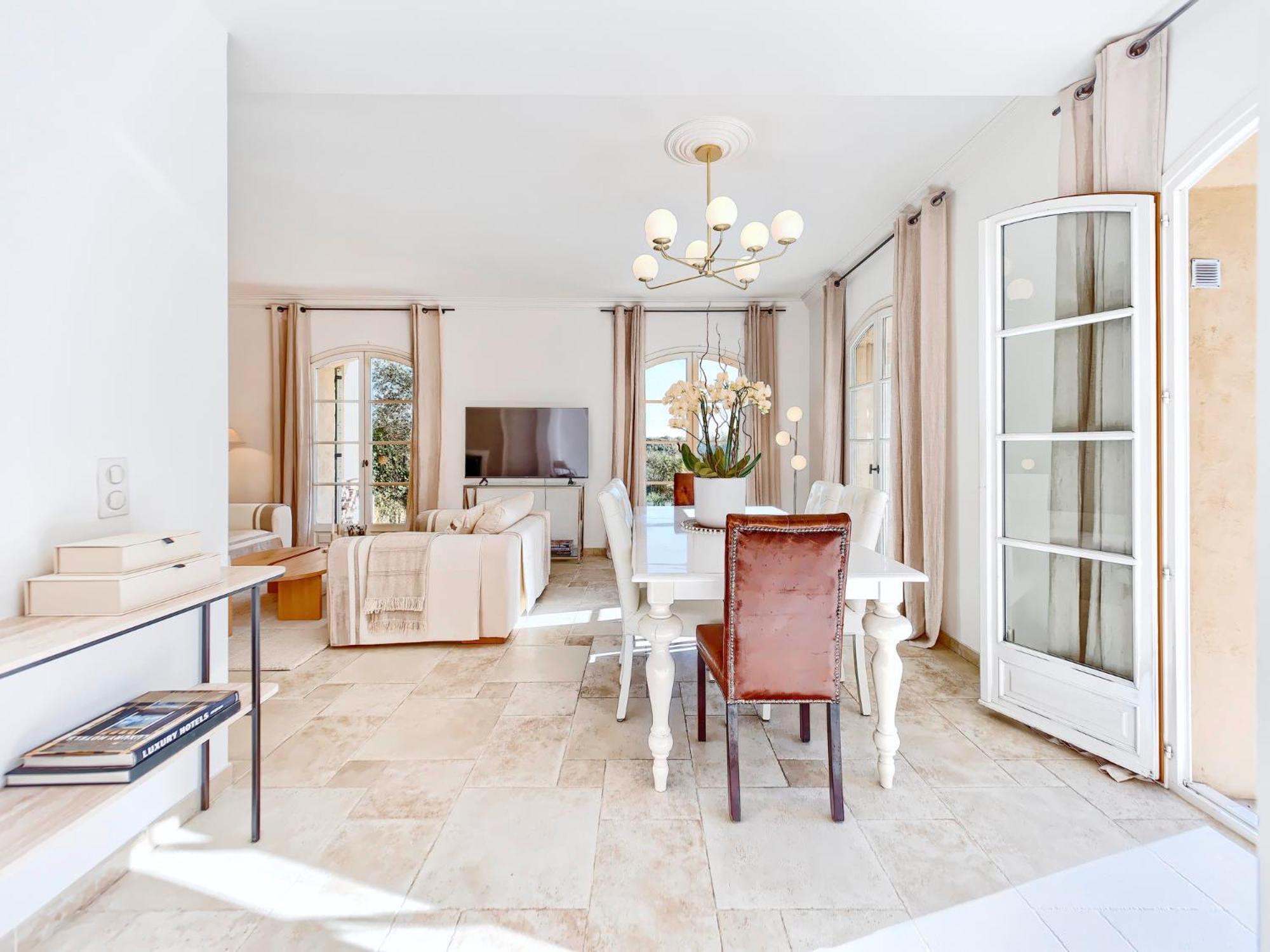 فيلا Bastide D'Architecte En Pierre كانيو سور مير المظهر الخارجي الصورة